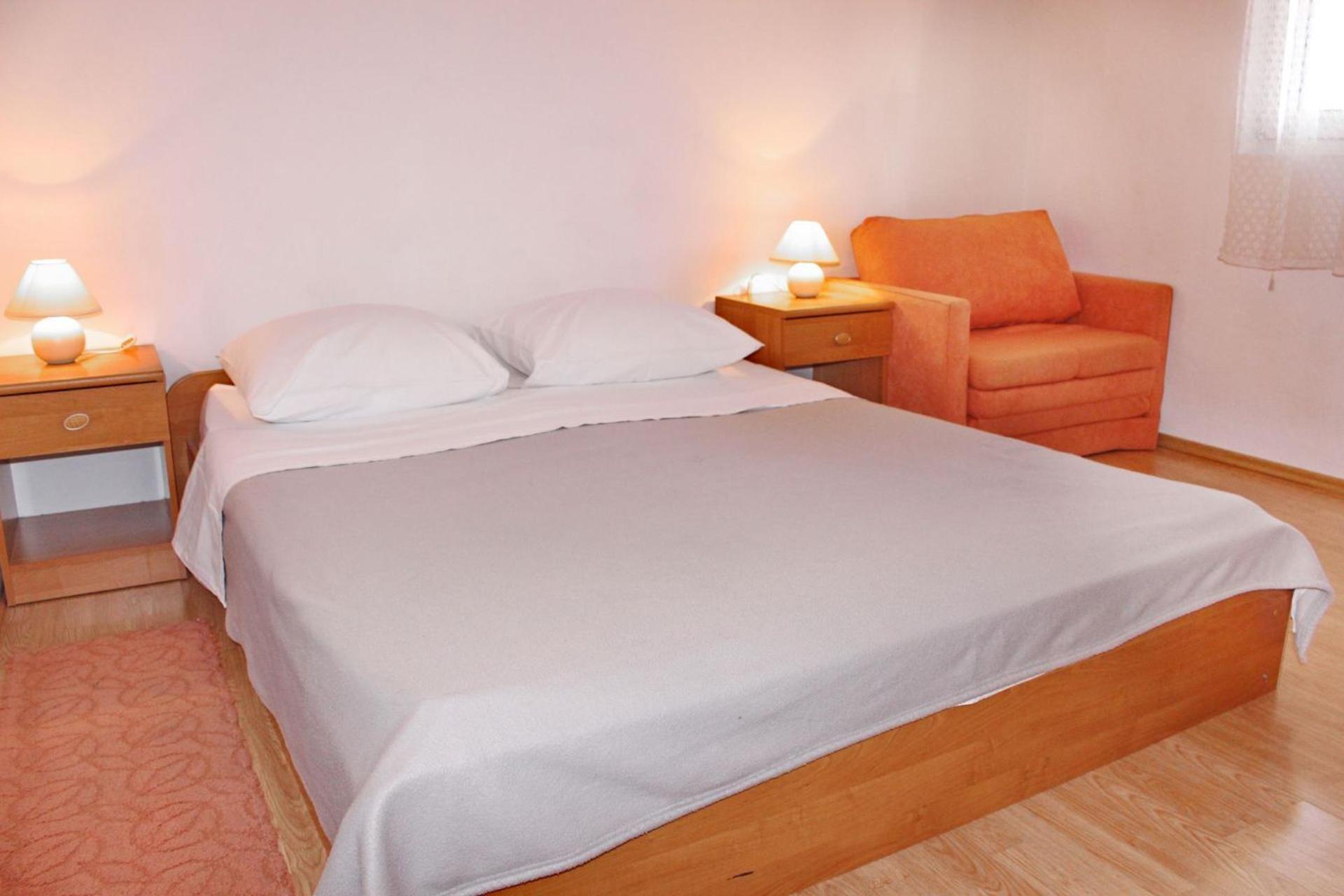 נין Apartments Remi מראה חיצוני תמונה