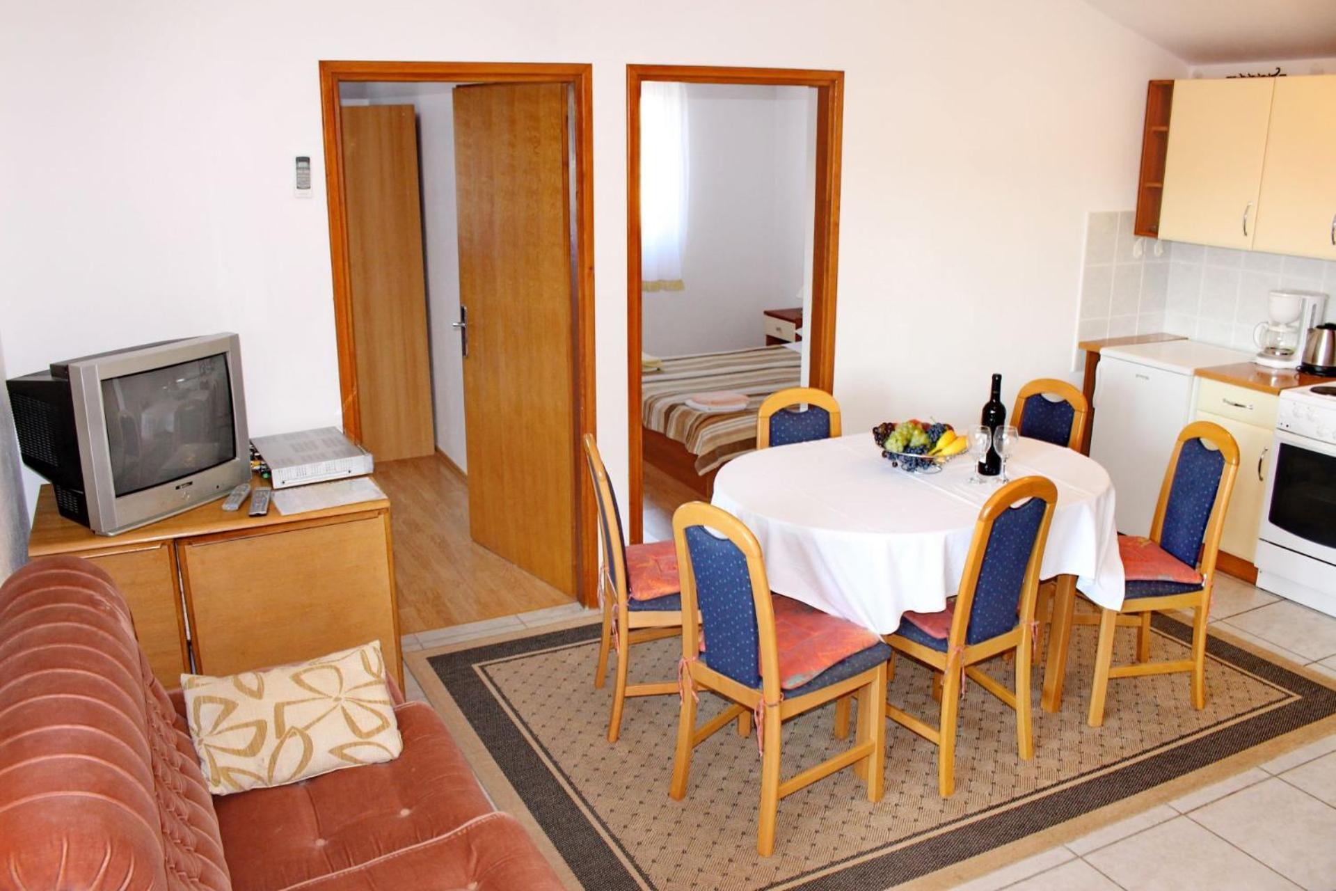 נין Apartments Remi מראה חיצוני תמונה